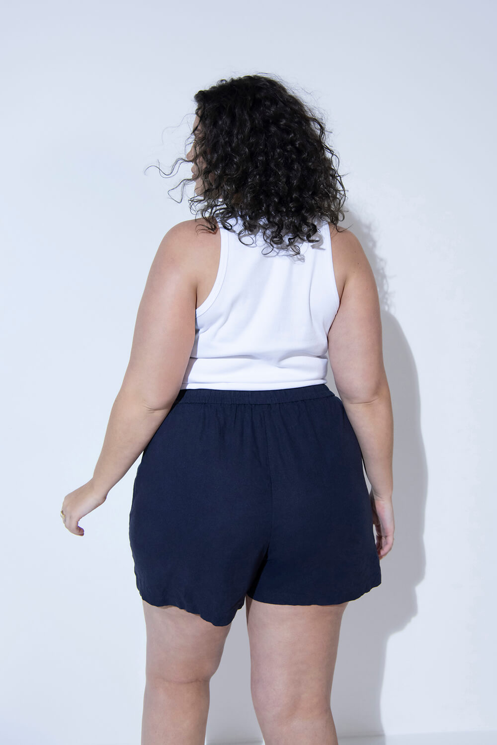 Curve Linen Shorts - Navy