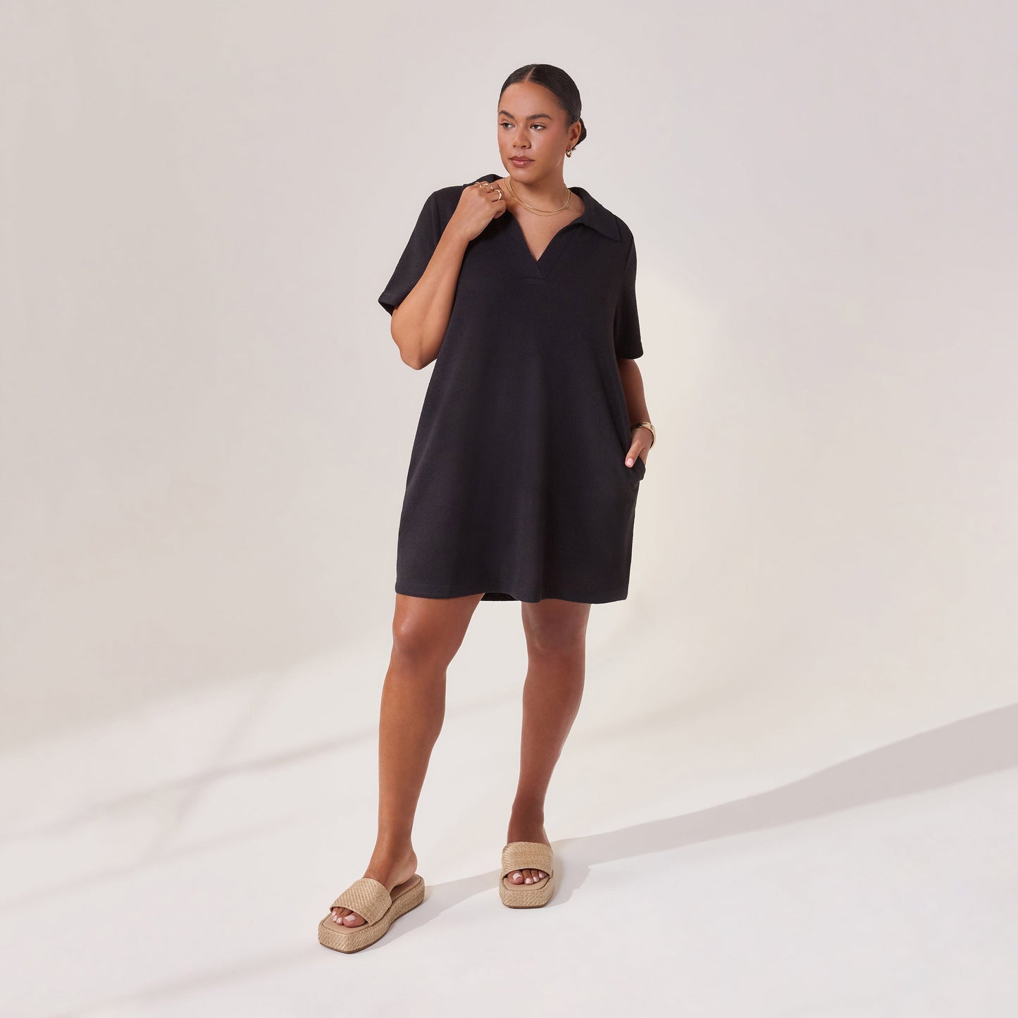 Curve Lightweight Collared Knit Dress - Black