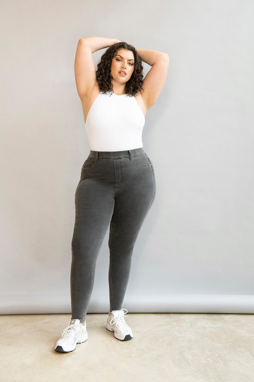 Curve Ultimate Ankle Grazer Jeggings - Grey