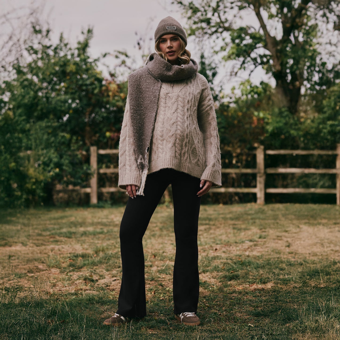 Maternity Winter Flare Leggings - Black