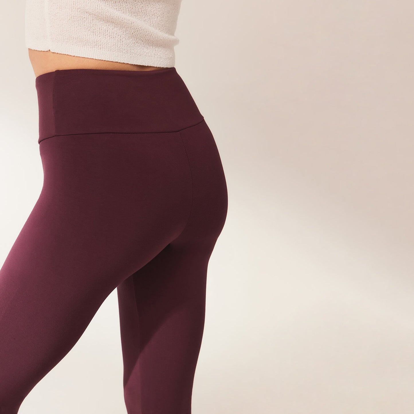 Curve Lightweight Everyday High Waisted Leggings - Burgundy