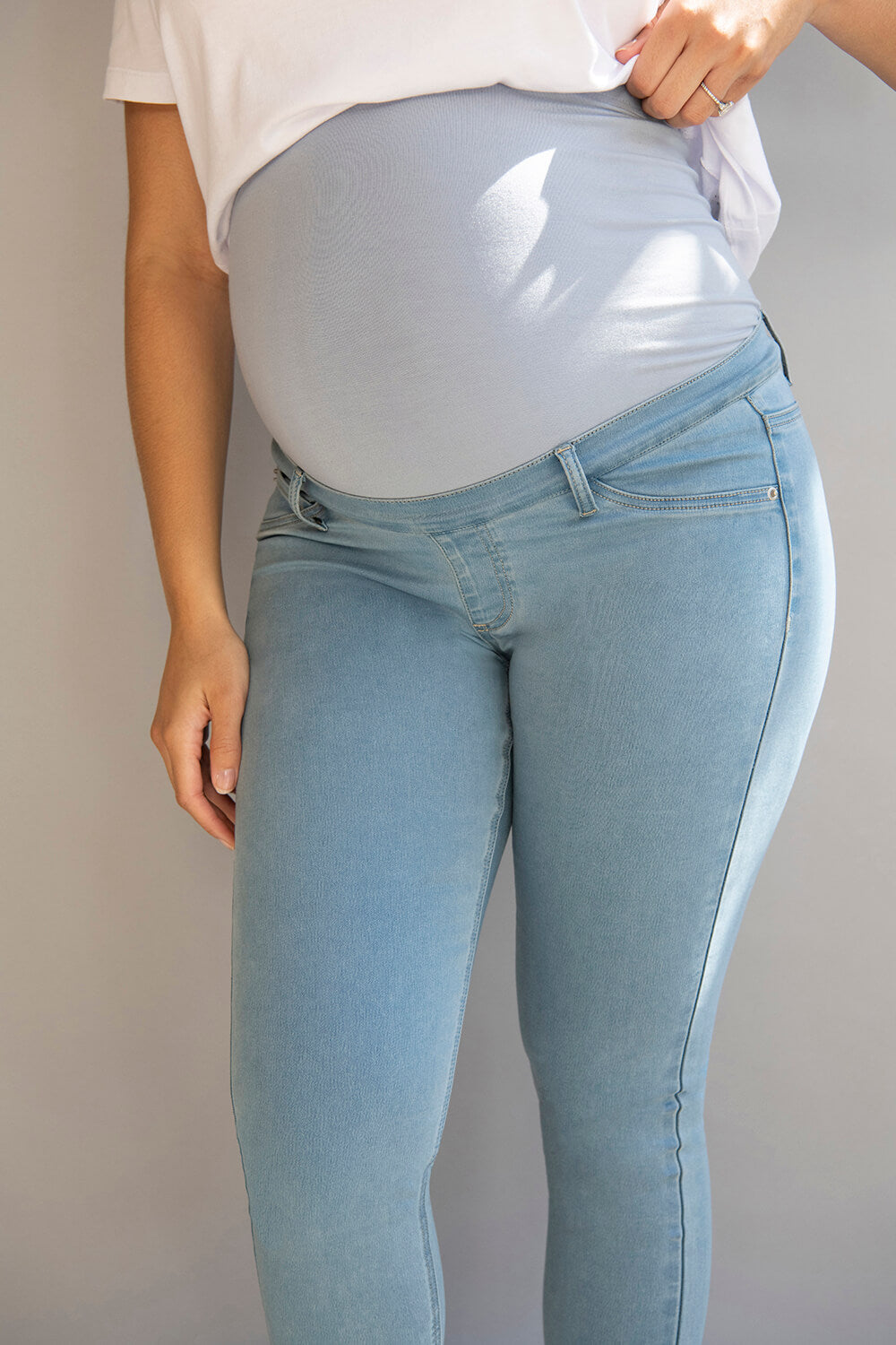 Ankle Grazer Maternity Jeggings - Light Blue