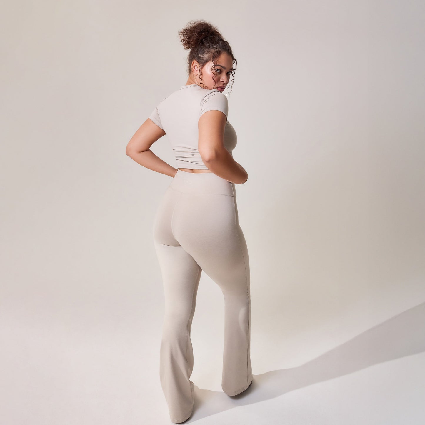Ultimate Everyday Flare Leggings - Oatmeal Beige