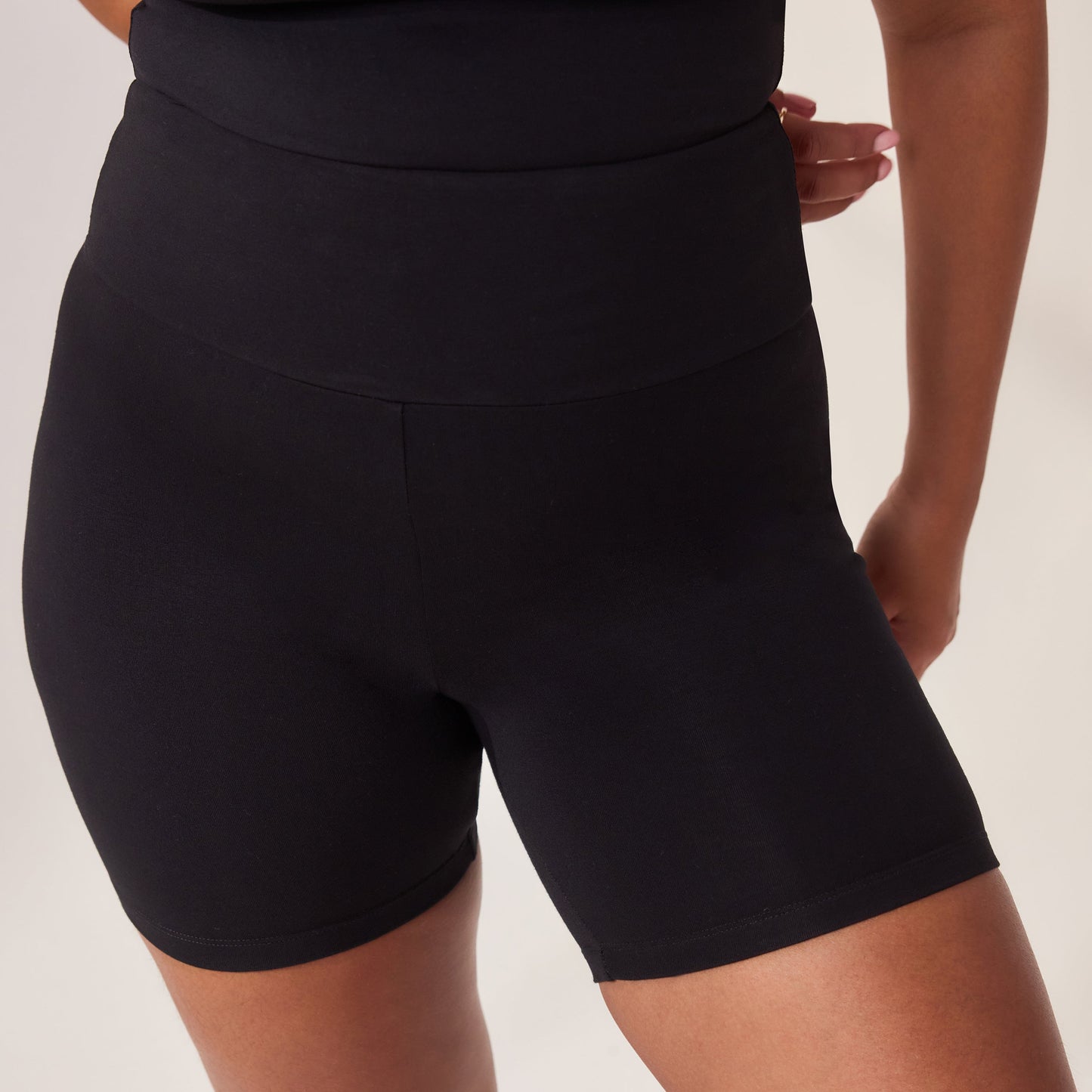 Curve Lightweight Everyday 6 Inch Cycling Shorts - Black
