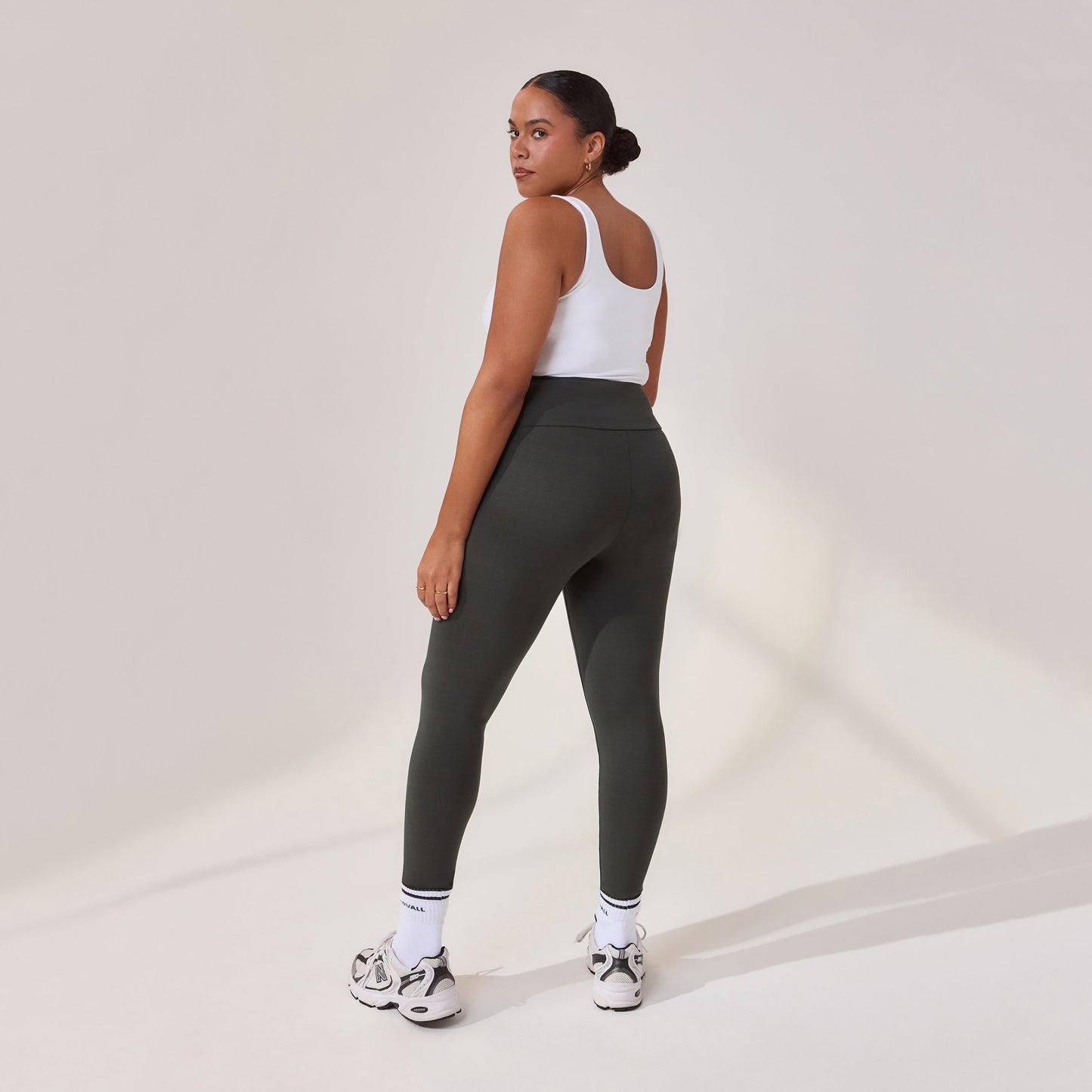 Curve Lightweight Everyday High Waisted Leggings - Pine