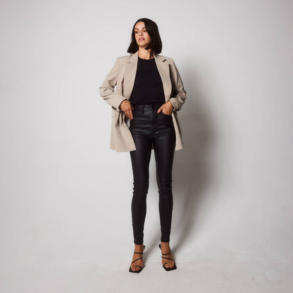 Curve Coated Jeans - Black