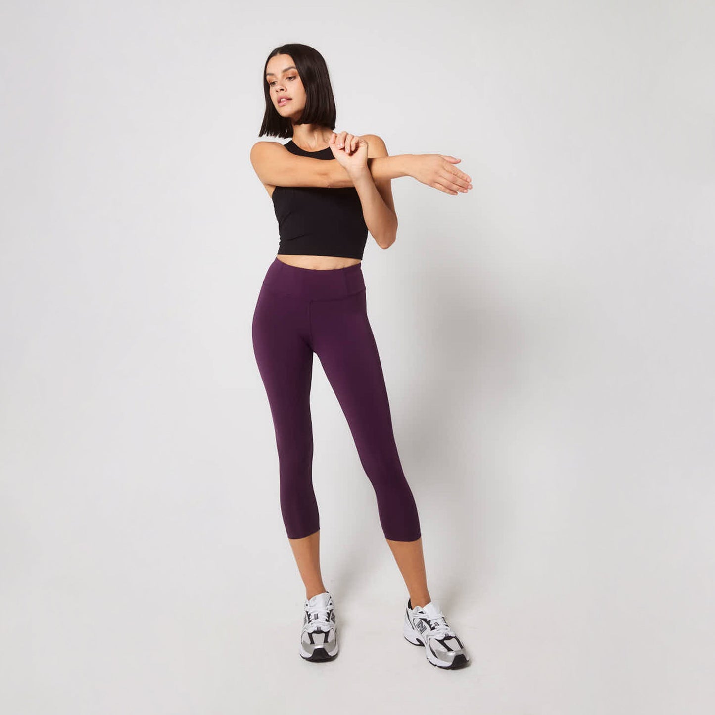 Focus Cropped High Waisted Sports Leggings - Mulberry Plum
