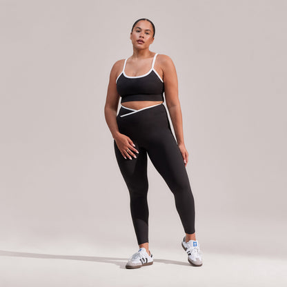 Curve Ultimate Everyday Vest Top - Black