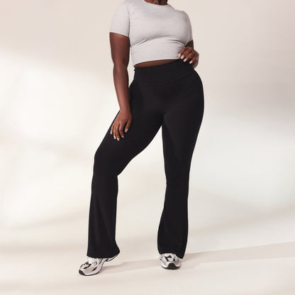 Curve lightweight Flare Leggings - Black