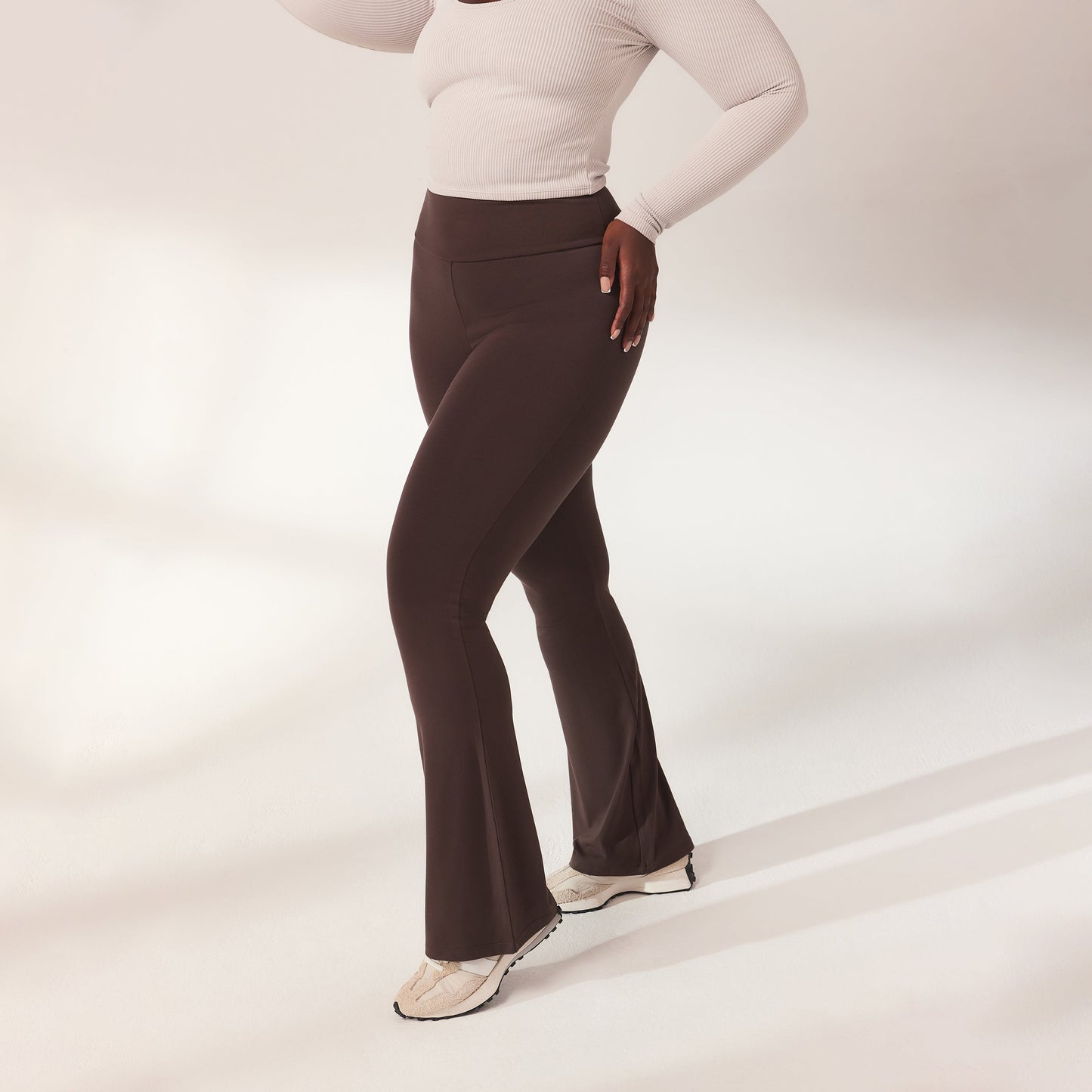 Curve lightweight Flare Leggings - Espresso Brown