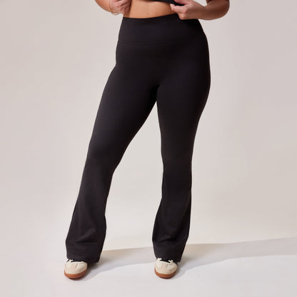 Curve Ultimate Everyday Flare Leggings - Black