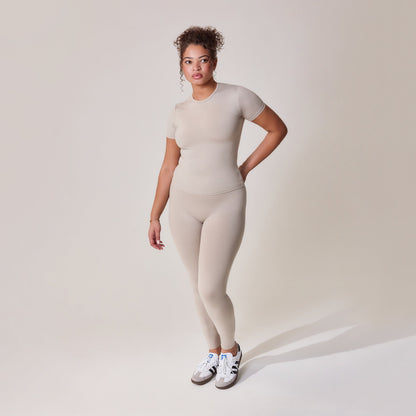 Curve Ultimate Everyday T-shirt - Oatmeal Beige