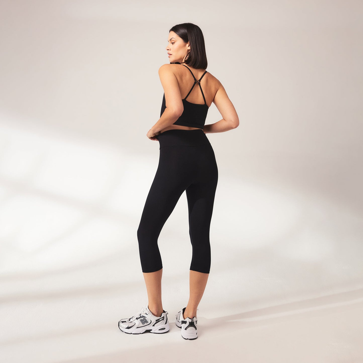 Cropped Lightweight Leggings - Black