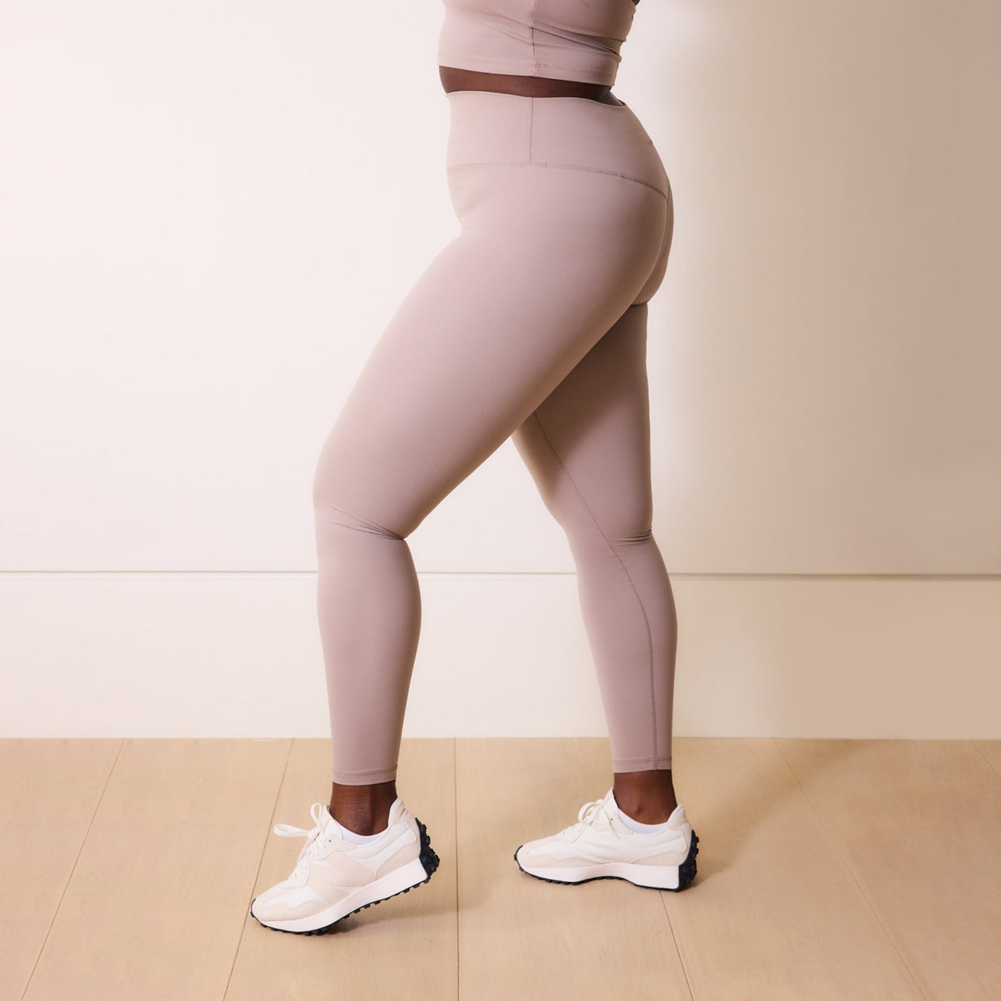 24/7 Revitalise 7/8 High Waisted Leggings - Clay