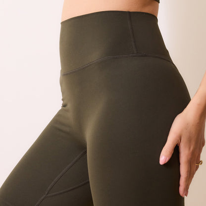 24/7 Revitalise Cycling Shorts - Deep Olive