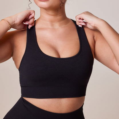 Curve Sculpt Seamless Sports Bra - Black