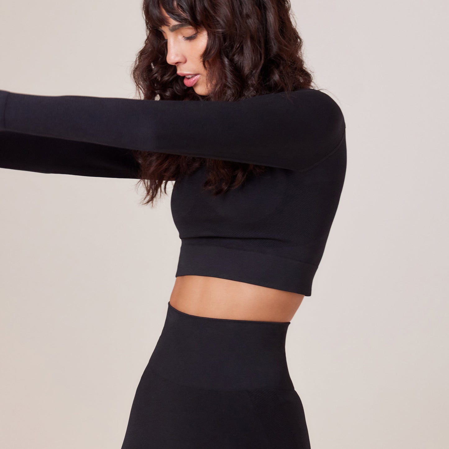 Sculpt Seamless Long Sleeve Top - Black