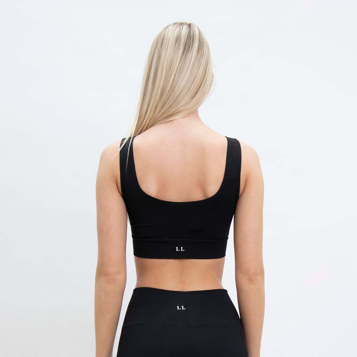Ultimate Seamless Bralette - Black