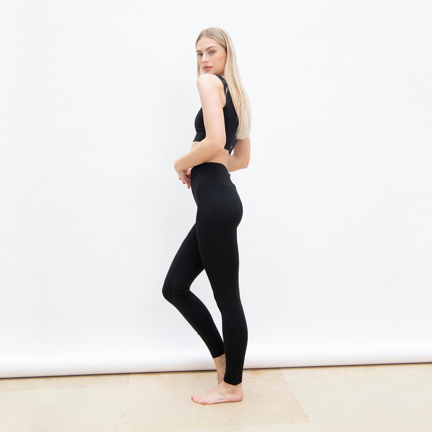 Ultimate High Waisted Seamless Leggings - Black