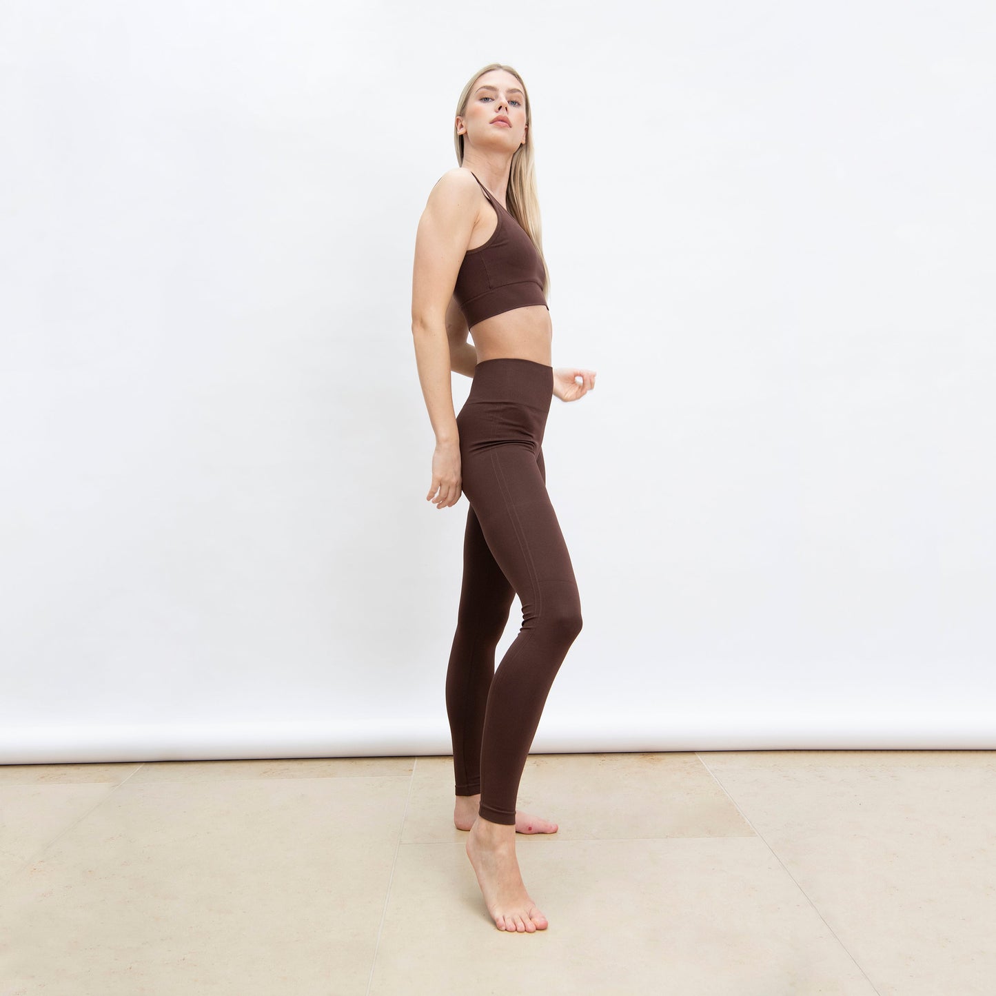 Ultimate High Waisted Seamless Leggings - Chocolate Brown