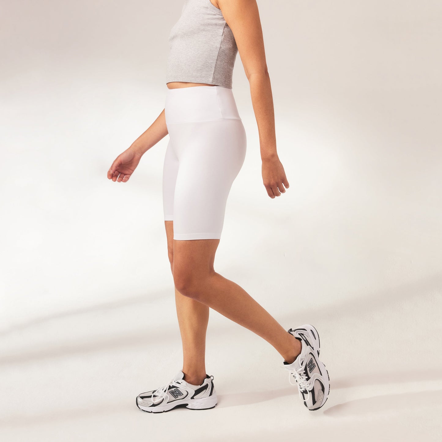 Curve Lightweight Everyday Cycling Shorts - White