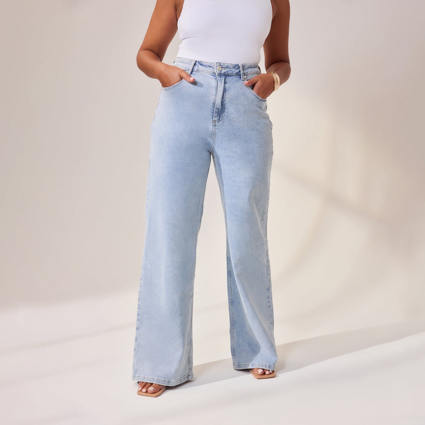 Curve Wide Leg Jeans - Light Bleach