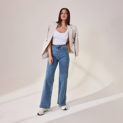 Wide Leg Jeans - Mid Blue