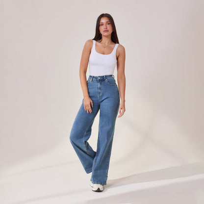 Wide Leg Jeans - Mid Blue